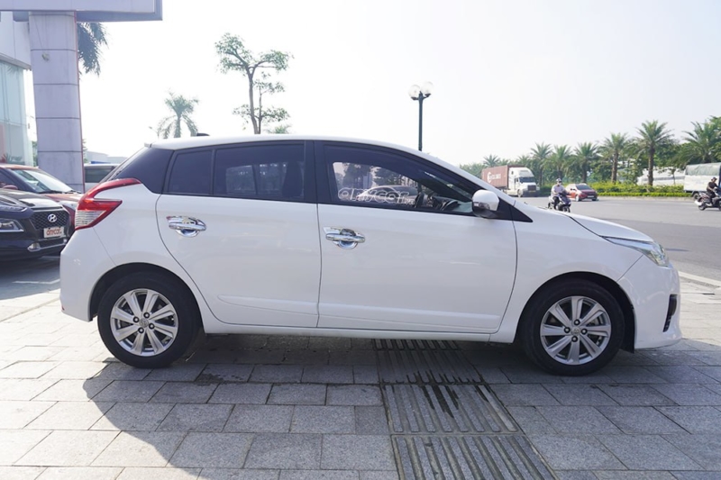 Toyota Yaris G 1.3AT 2015 - 4