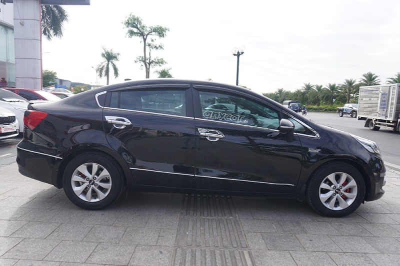 Kia Rio Sedan 1.4L AT 2015 - 4