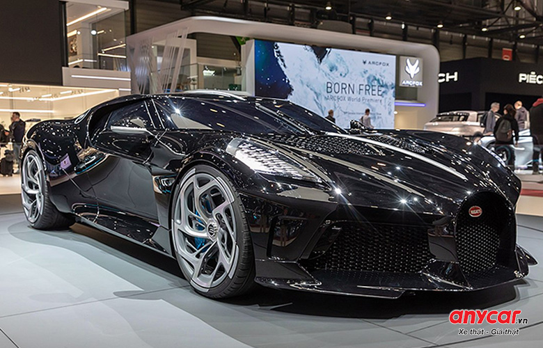 Bugatti La Voiture Noire sở hữu lối thiết kế tinh xảo