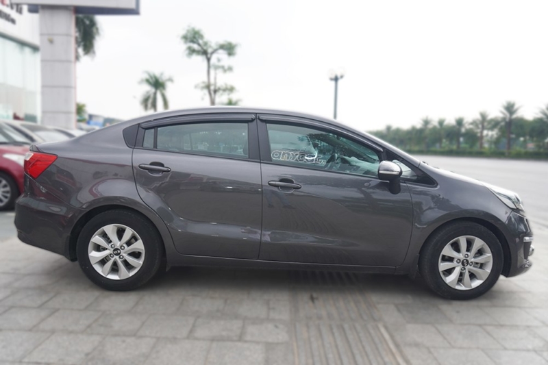 Kia Rio 1.4AT Sedan 2016 - 4