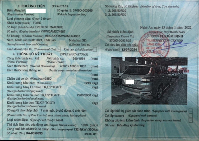 Ford Everest Titanium 4x2  2.0AT Tubor  2021 - 2