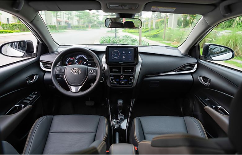 Nội thất của Toyota Vios 2024 được thiết kế mới khá đơn giản