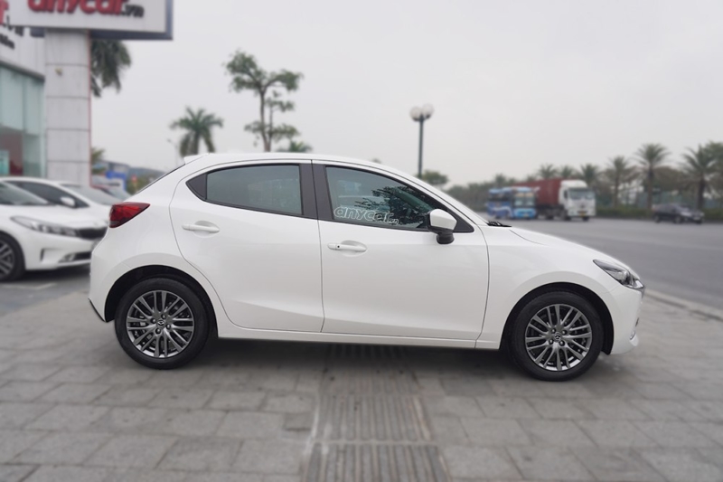 Mazda 2 Sport Premium 1.5AT 2022 - 8