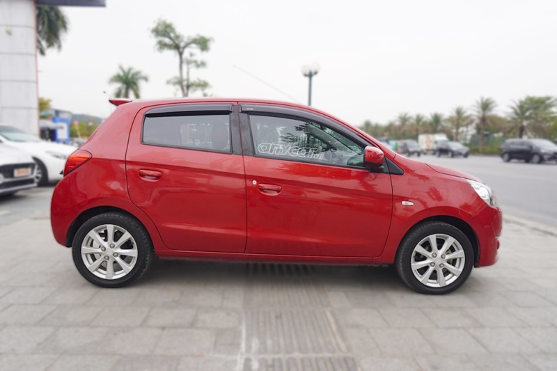 Mitsubishi Mirage 1.2AT 2013 - 8